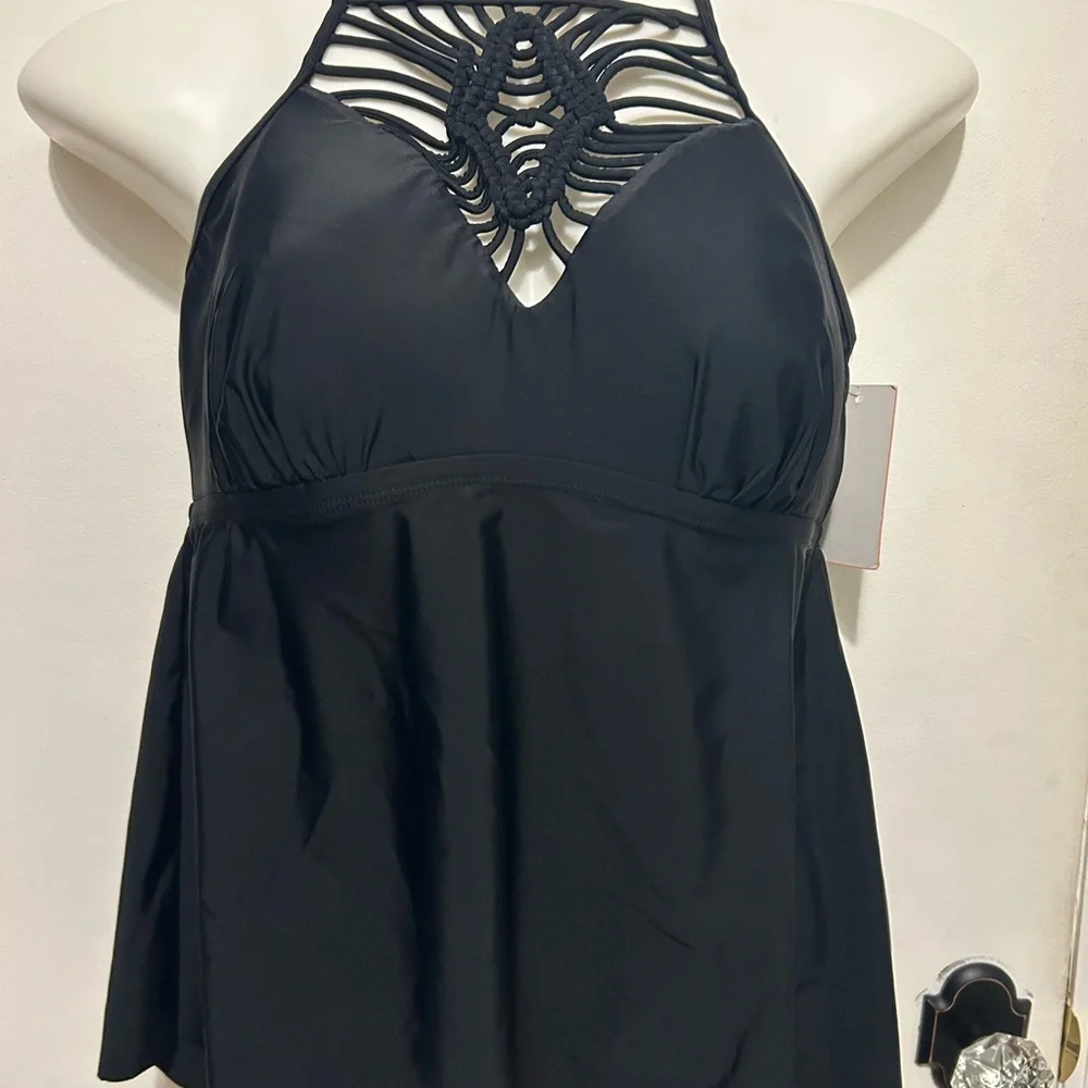 Swimsuits For All Black Halter Tankini with Macramé Front
